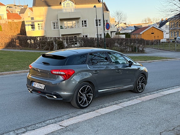 Citroen DS5 7 of 30