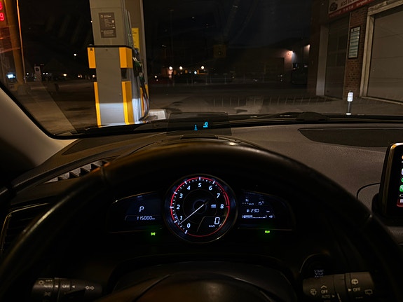 Mazda 3 4 of 5