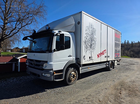 Mercedes-Benz Atego - SKAB påbygg m/ Hel sideåpning