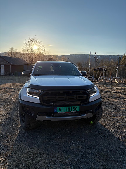 Ford Ranger Raptor 4 of 5
