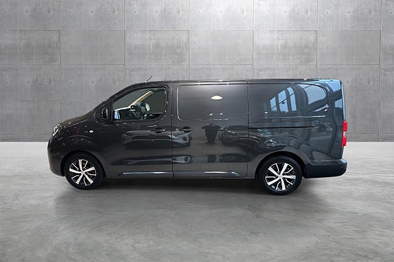 Toyota Proace 2 of 5
