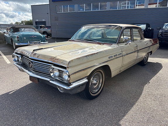 Buick Le Sabre 9 of 23