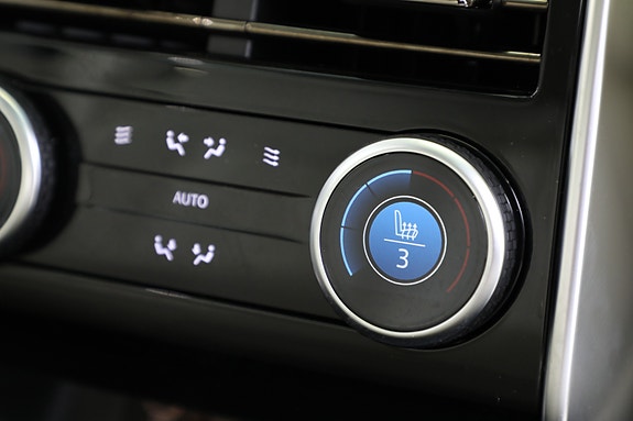 Land Rover Range Rover 16 of 30