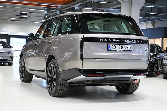 Land Rover Range Rover 6 of 30