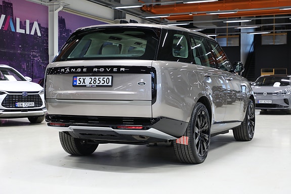 Land Rover Range Rover 5 of 5