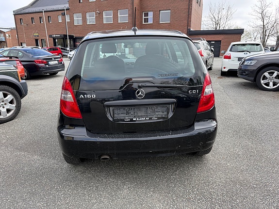 Mercedes-Benz A-Klasse 5 of 5
