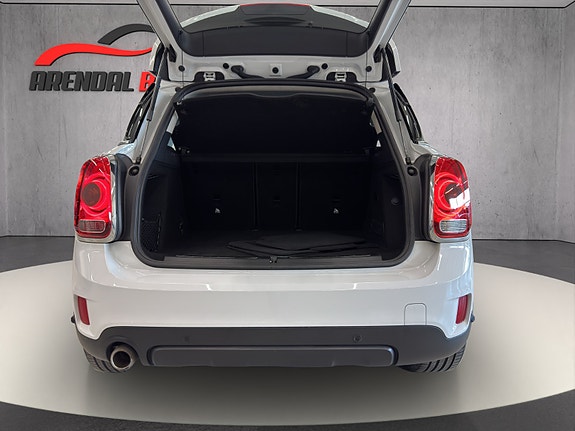 MINI Countryman-Serie 7 of 30