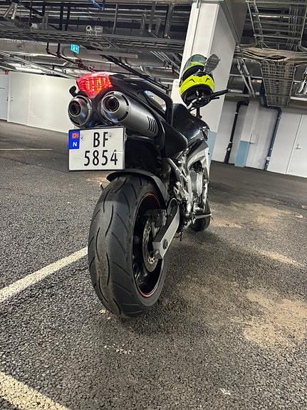 Yamaha FZ6-N 4 of 9