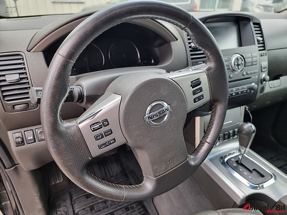 Nissan Navara 10 of 25