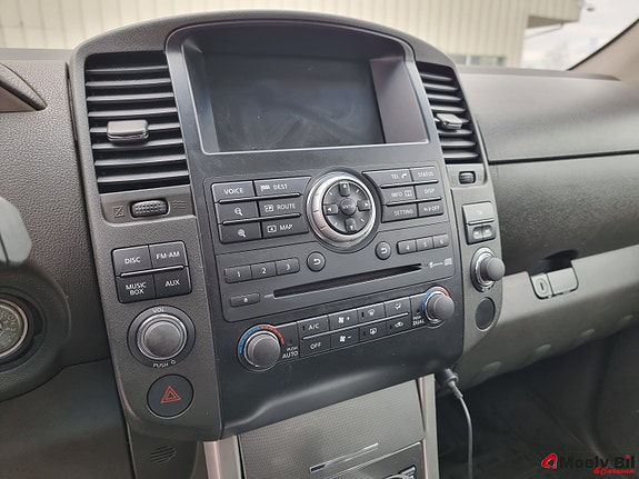 Nissan Navara 19 of 25
