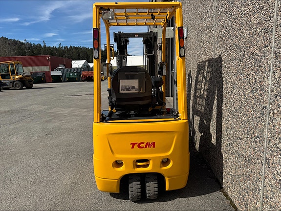 TCM FB18   50263 3 of 5