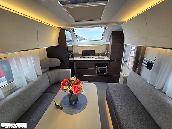 Adria ALPINA 663 HT 16 of 30