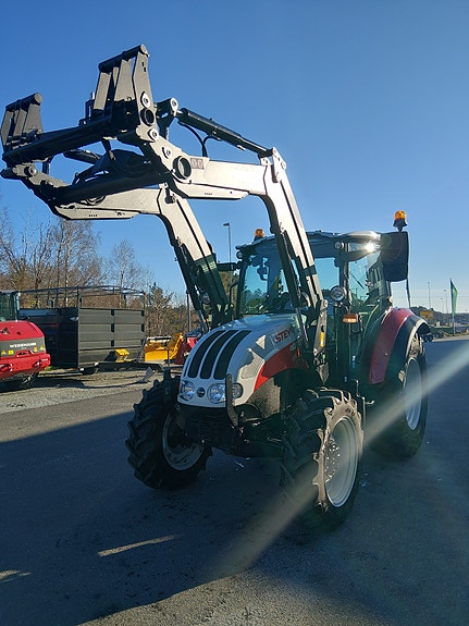 Steyr 4075 Kompakt S. ink Laster 3 of 16