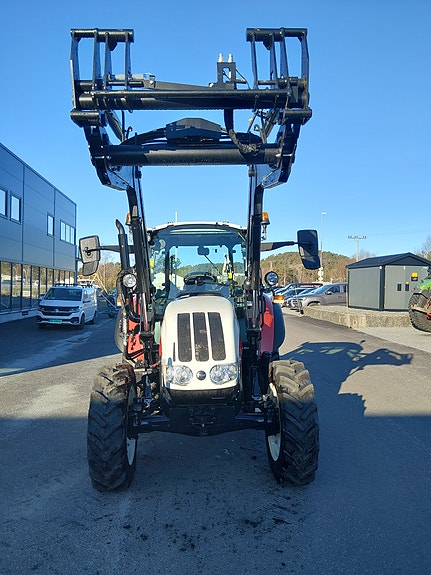 Steyr 4075 Kompakt S. ink Laster 7 of 16