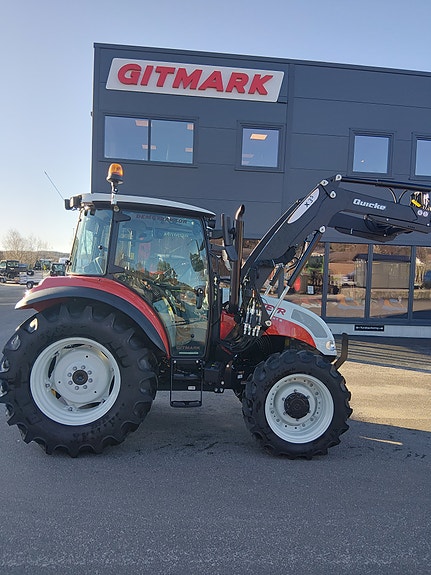 Steyr 4075 Kompakt S. ink Laster