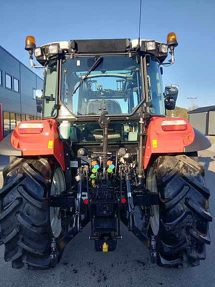 Steyr 4075 Kompakt S. ink Laster 4 of 16