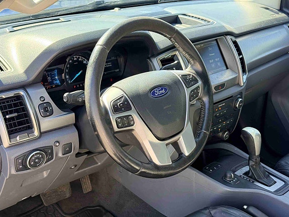 Ford Ranger 19 of 30