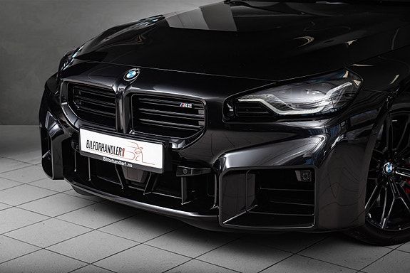 BMW M2 2 of 5
