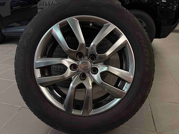 Lexus NX300h 28 of 30