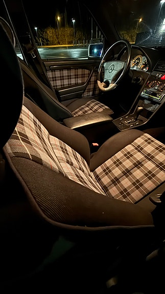 Mercedes-Benz C36 28 of 30