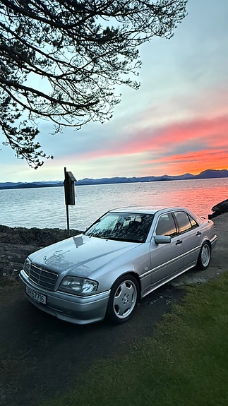 Mercedes-Benz C36 18 of 30