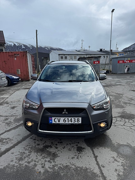 Mitsubishi ASX 2 of 5