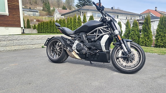 Ducati Xdiavel 2 of 20