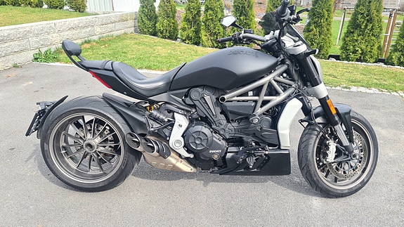 Ducati Xdiavel 8 of 20
