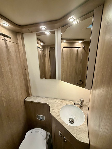 Bilde 27 av KABE ROYAL 780 LQB