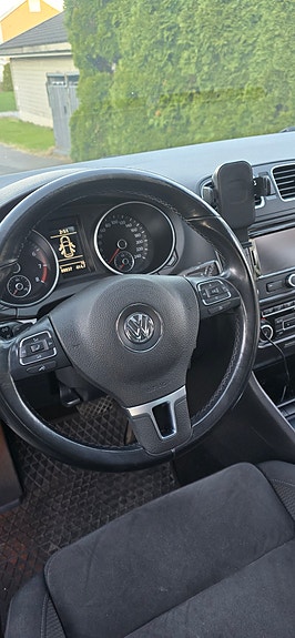 Volkswagen Golf VI 12 of 20