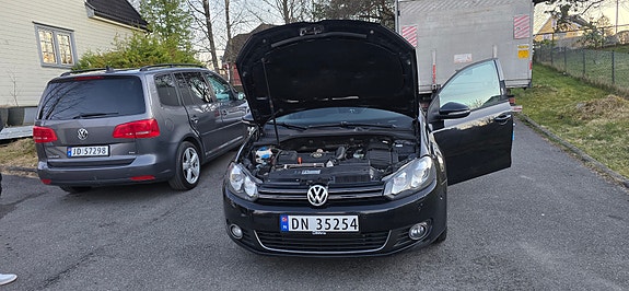Volkswagen Golf VI 4 of 20
