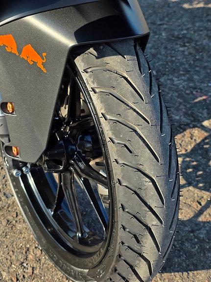 KTM RC 125R 18 of 29