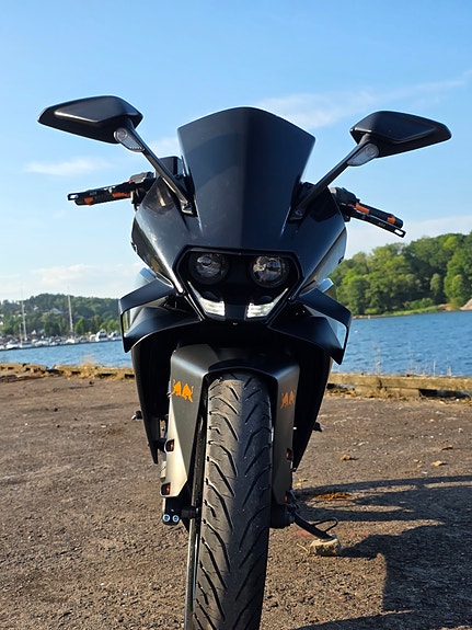 KTM RC 125R 5 of 29