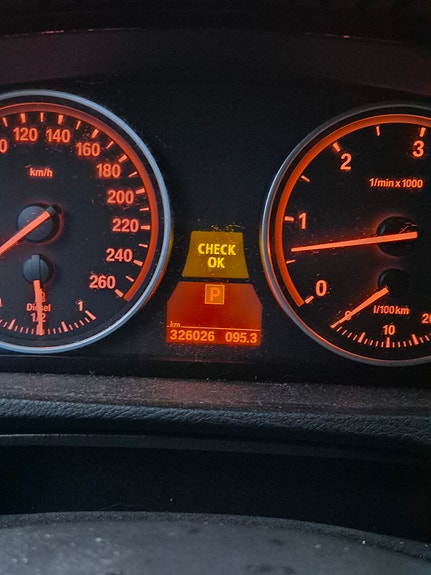 BMW X5 18 of 18