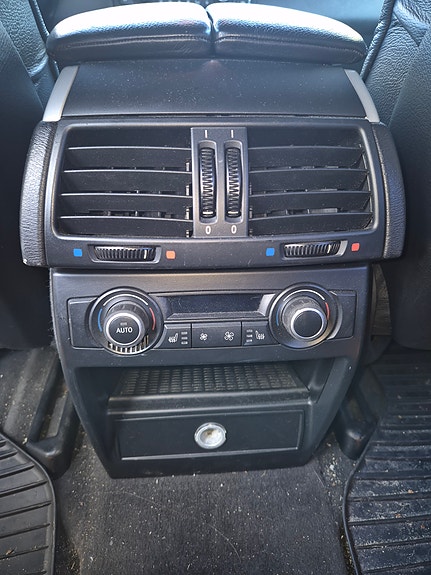 BMW X5 17 of 18