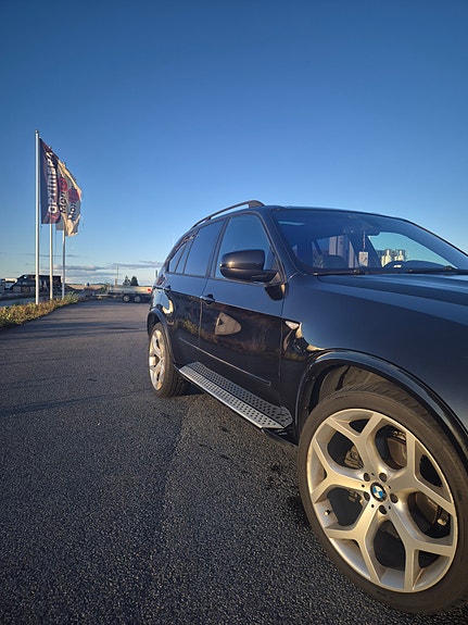BMW X5 3 of 18
