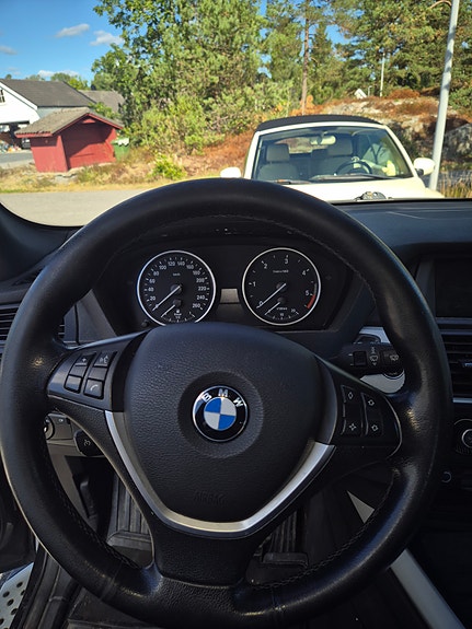BMW X5 12 of 18