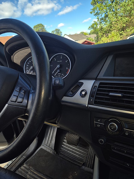 BMW X5 13 of 18