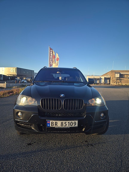 BMW X5 2 of 18