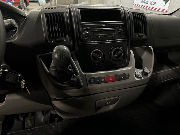 Citroen Jumper 30 14 of 18