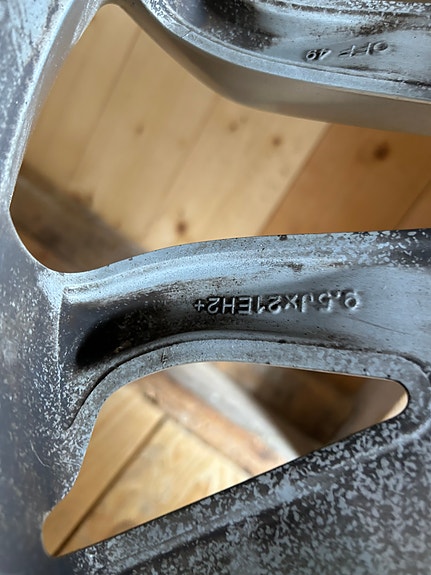 Product image 8 of 9