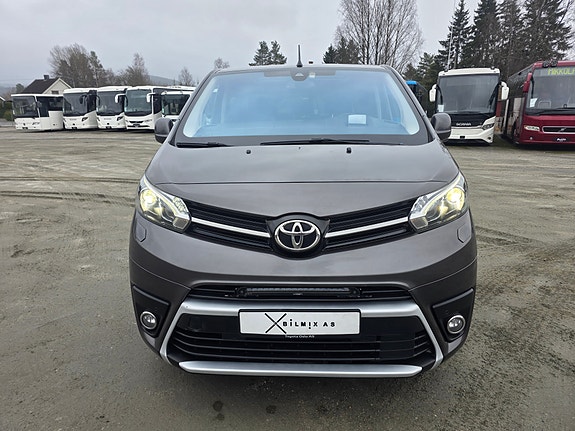 Toyota Proace Verso 3 of 5