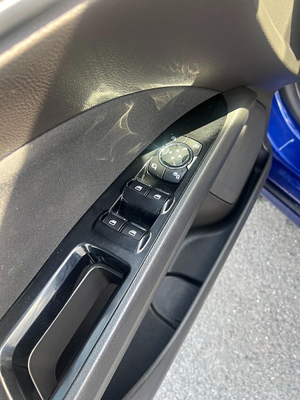 Ford Mondeo 8 of 8