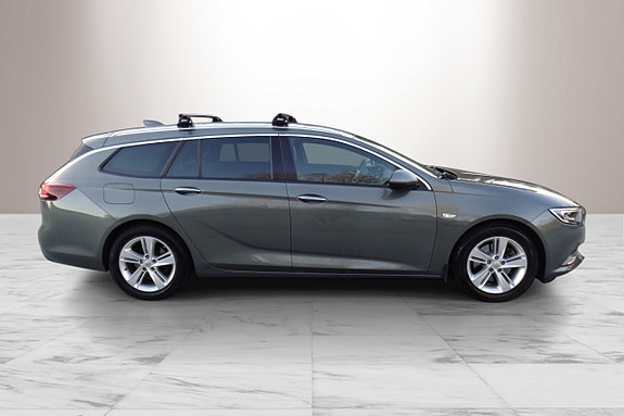 Opel Insignia 7 of 30