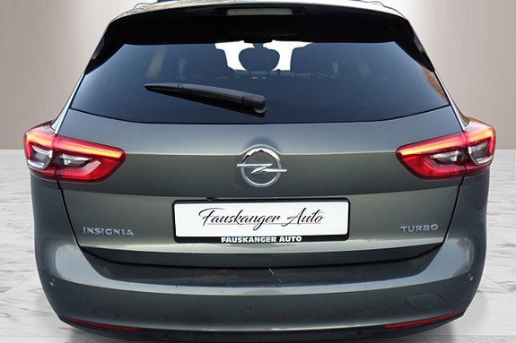 Opel Insignia 4 of 30