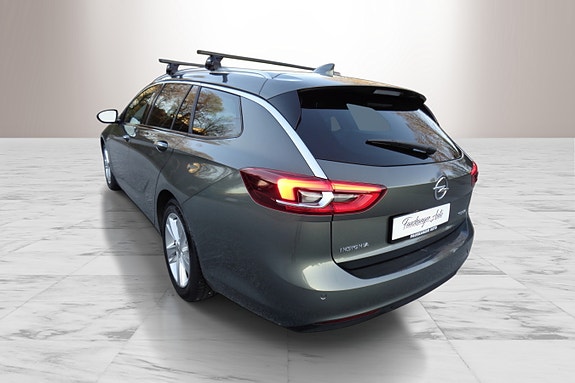 Opel Insignia 3 of 30