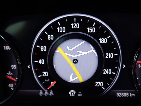 Opel Insignia 29 of 30