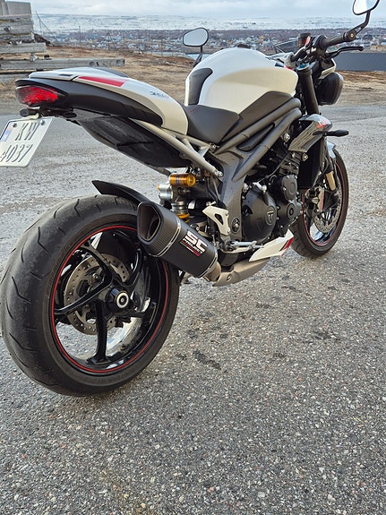 Triumph Speed Triple 1050 RS 5 of 5