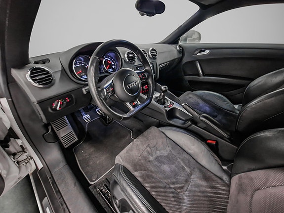 Audi TT 11 of 27