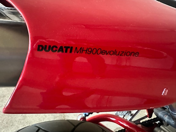 Ducati MH900 Ducati MH900 e (Evoluzione) Kun 2000 stk produser 11 of 13